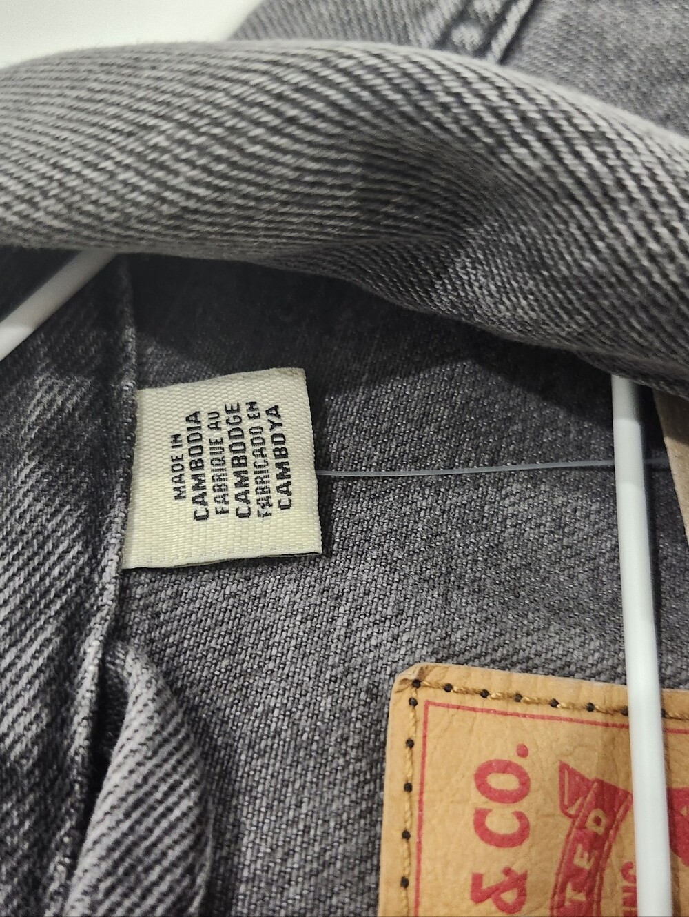 Levi's Men's 4XL Relaxed Denim Trucker Jacket Washed Black Gray New With Tags - Picture 8 of 9